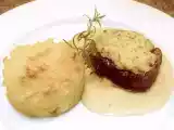 Receita Filé mignon com crosta de parmesão, molho blue cheese e gateau de batata