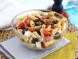 Receita Salada de macarrão (tomate, feta e azeitonas)